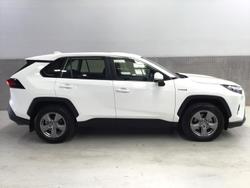 2023 Toyota
RAV4 GX