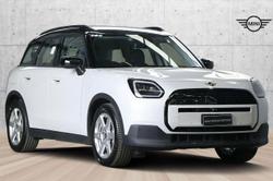 2024 MINI
Countryman E Classic