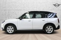 2024 MINI
Countryman E Classic