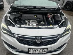 2019 Holden
Astra RS-V