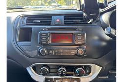 2013 Kia
Rio S