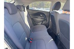 2013 Kia
Rio S