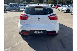 2013 Kia
Rio S