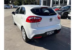 2013 Kia
Rio S