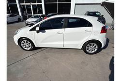 2013 Kia
Rio S