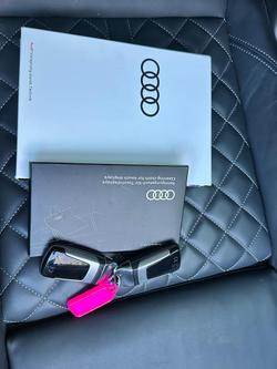 2021 Audi
Q5 45 TFSI S line