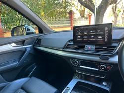 2021 Audi
Q5 45 TFSI S line