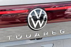 2025 Volkswagen
Touareg 210TDI R-Line