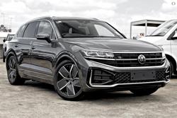 2025 Volkswagen
Touareg 210TDI R-Line