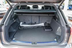 2025 Volkswagen Touareg 210TDI R-Line