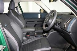 2024 MINI
Countryman SE Classic