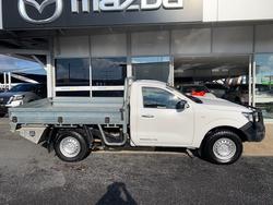 2017 Nissan
Navara RX