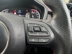 2019 MG
                HS Vibe