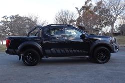 2019 Nissan
                Navara N-TREK