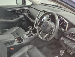 2022 Subaru
Outback AWD Touring