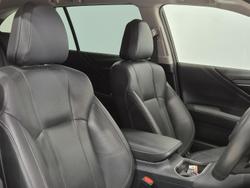 2022 Subaru
Outback AWD Touring