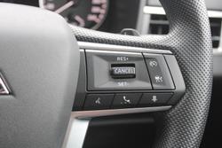 2024 Mitsubishi
Outlander ES