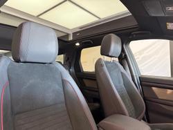 2020 Land Rover
Discovery Sport P200 R-Dynamic S