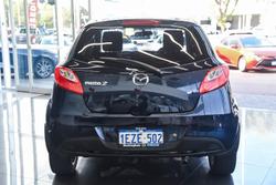 2013 Mazda
2 Neo Sport