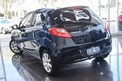 2013 Mazda
2 Neo Sport