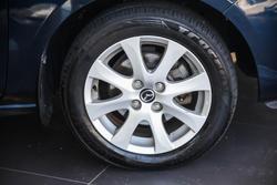 2013 Mazda
2 Neo Sport