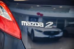 2013 Mazda
2 Neo Sport