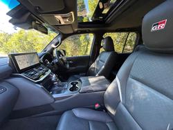 2023 Toyota
Landcruiser GR Sport