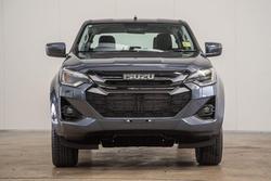 2025 Isuzu
                D-MAX LS-M
