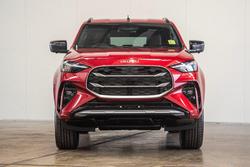 2025 Isuzu
MU-X LS-T