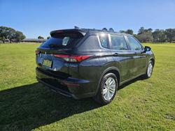 2024 Mitsubishi Outlander ES ZM MY24 Black Diamond