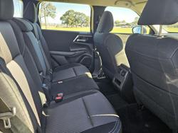 2024 Mitsubishi Outlander ES ZM MY24 Black Diamond