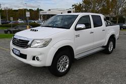 2014 Toyota
                Hilux SR5