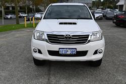 2014 Toyota
                Hilux SR5