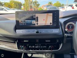 2022 Nissan
                X-TRAIL Ti