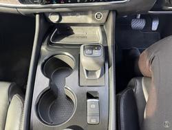 2022 Nissan
                X-TRAIL Ti