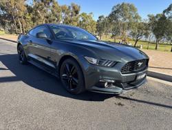 2015 Ford
Mustang Fastback SelectShift