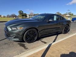 2015 Ford
Mustang Fastback SelectShift