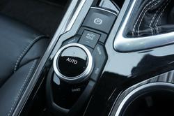 2024 LDV
                D90 Executive