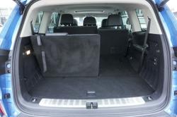 2024 LDV
                D90 Executive