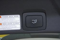 2024 LDV
                D90 Executive