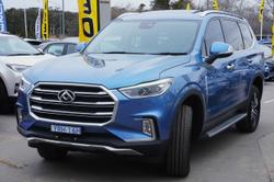 2024 LDV
                D90 Executive