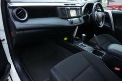 2018 Toyota
RAV4 GXL