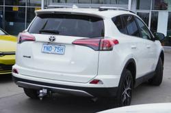 2018 Toyota
RAV4 GXL
