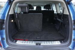 2022 LDV
D90 Executive