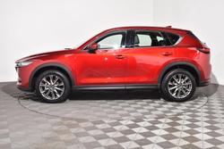 2021 Mazda
CX-5 Akera