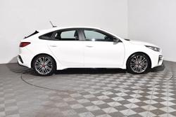 2021 Kia
                Cerato GT