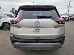2024 Nissan
X-TRAIL ST-L
