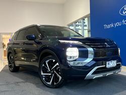 2022 Mitsubishi
                Outlander Exceed