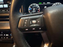 2022 Mitsubishi
Outlander Exceed