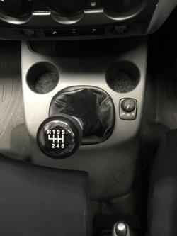 2014 Mazda
                BT-50 XT